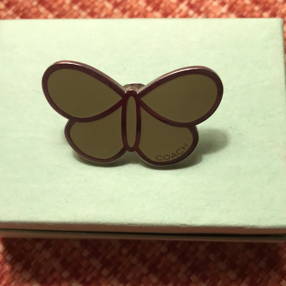 Adorable authentic coach push pin
